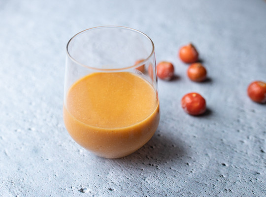 Gulerod og hyben smoothie 