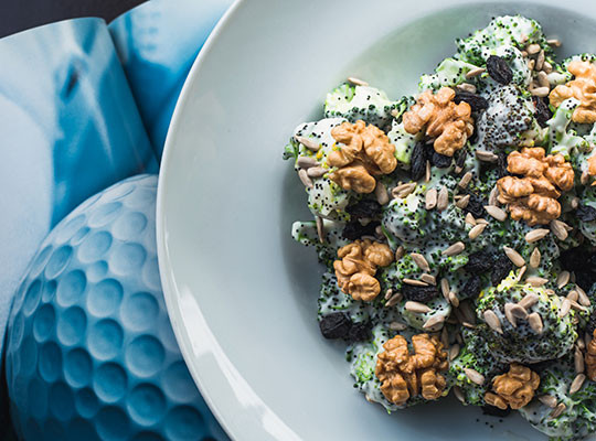 Vegansk broccolisalat