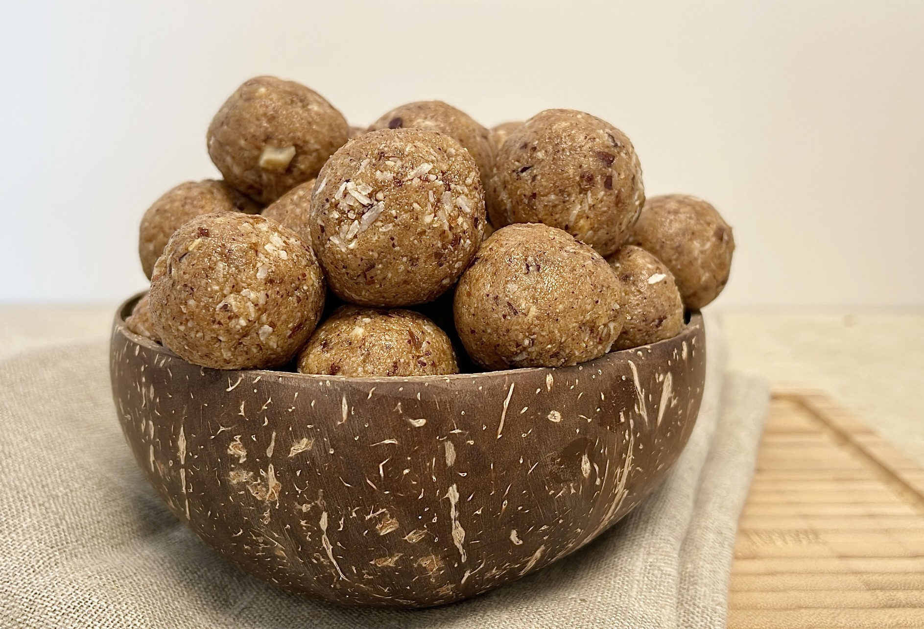 Cashew kugler | Snack med 3 ingredienser