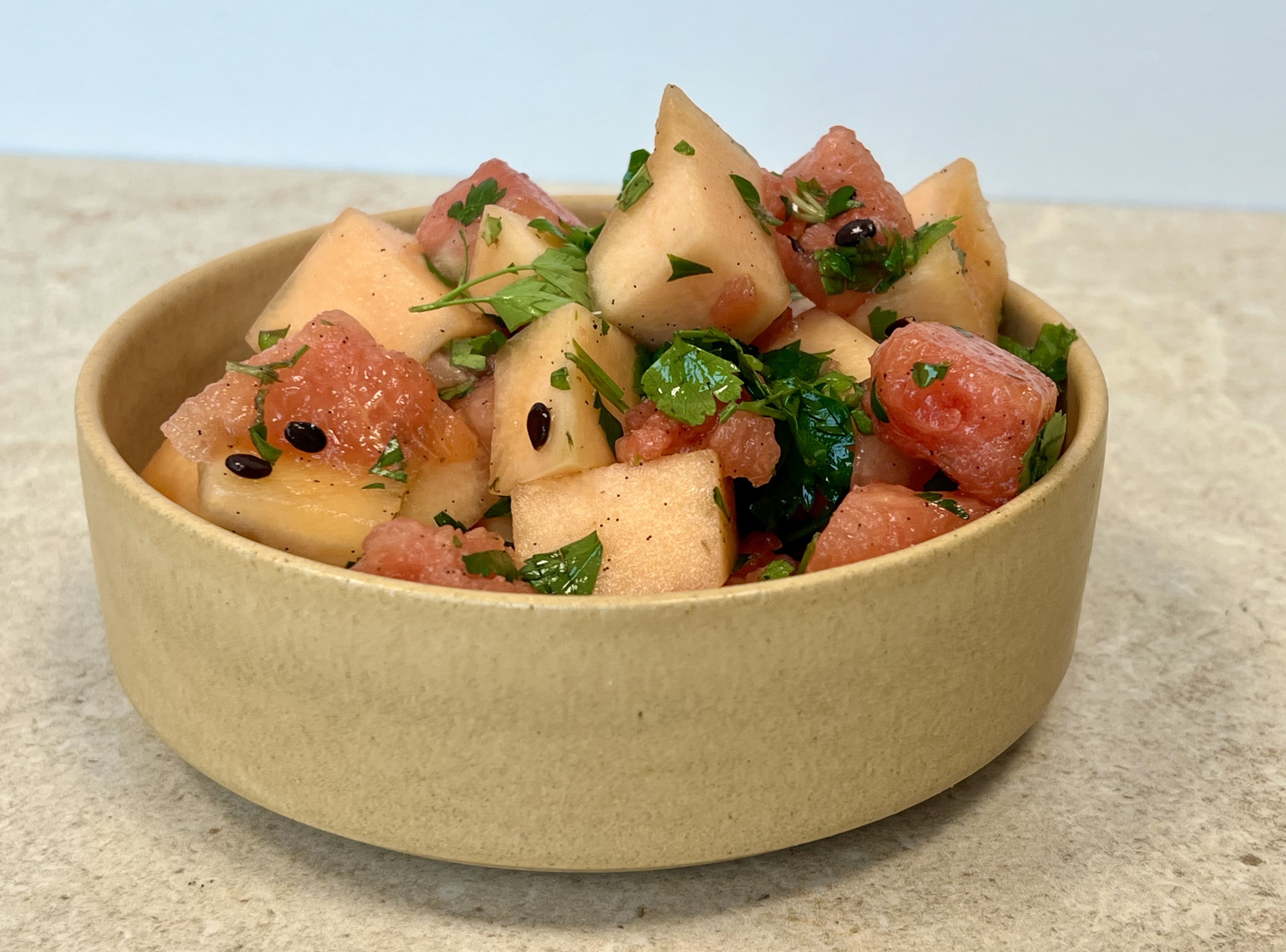 melonsalat med vandmelon og cantaloupe